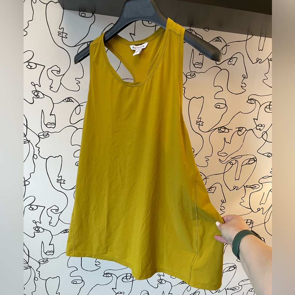Athleta 1X Ultimate Train Tank in Olive “Oxidized Yellow”